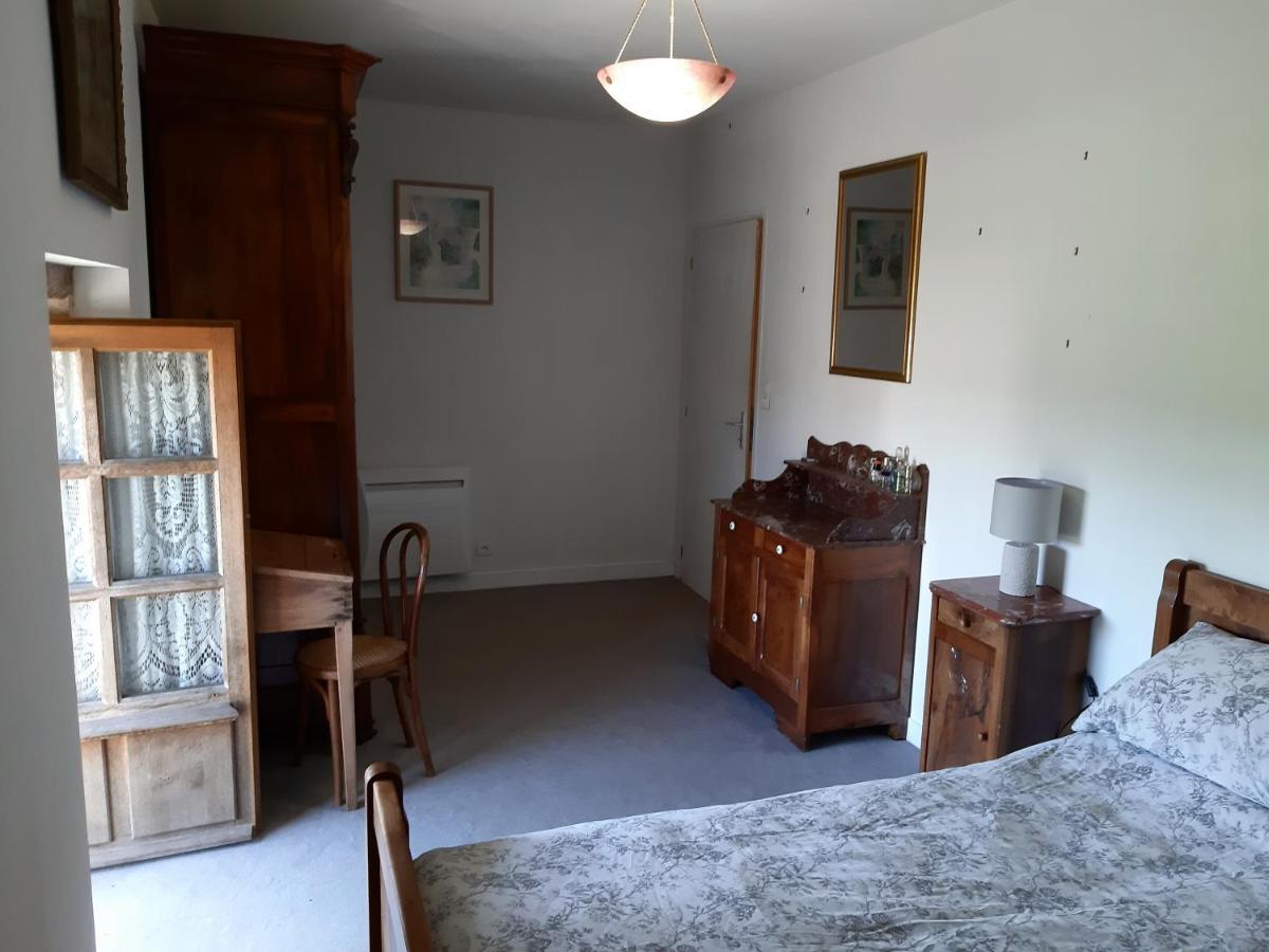 Wisteria Cottage Les Adjots Екстер'єр фото